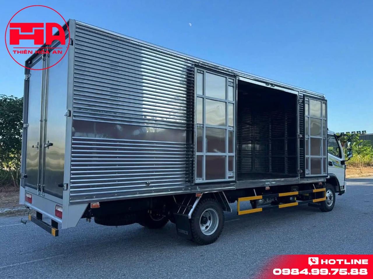 Cửa hông Tera345SL plus thùng kín